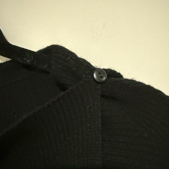 Vineyard Vines Black Wool Cashmere Ribbed Sweater Jacket Size Medium NWT - Picture 5 of 10